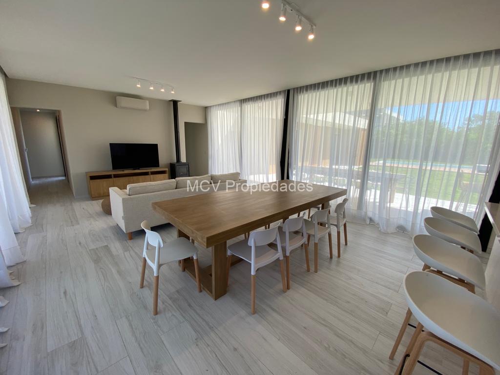 RESIDENCIAL 1 460 p/8-10 pax c/pileta — foto 12