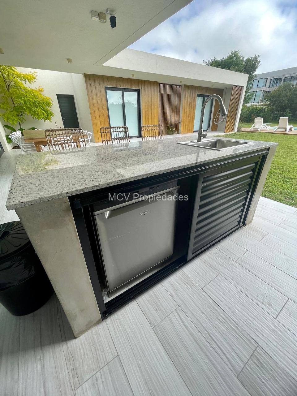 RESIDENCIAL 1 460 p/8-10 pax c/pileta — foto 17