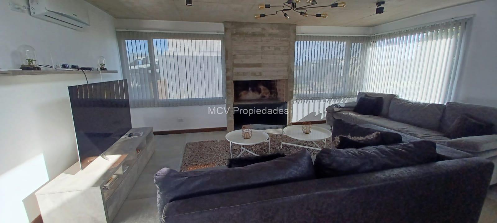 RESIDENCIAL 1 611 p/10-12 pax c/ piscina TB EN VENTA — foto 6
