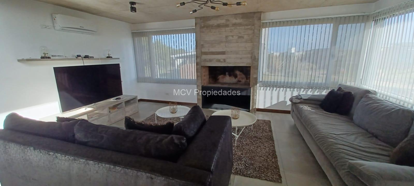 RESIDENCIAL 1 611 p/10-12 pax c/ piscina TB EN VENTA — foto 27