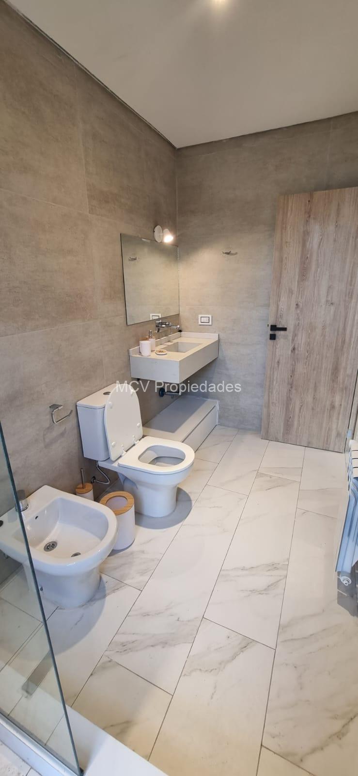 MARITIMO II 22 p/16 pax c/pileta cercada, c/vista al mar-6 suites y spa — foto 4