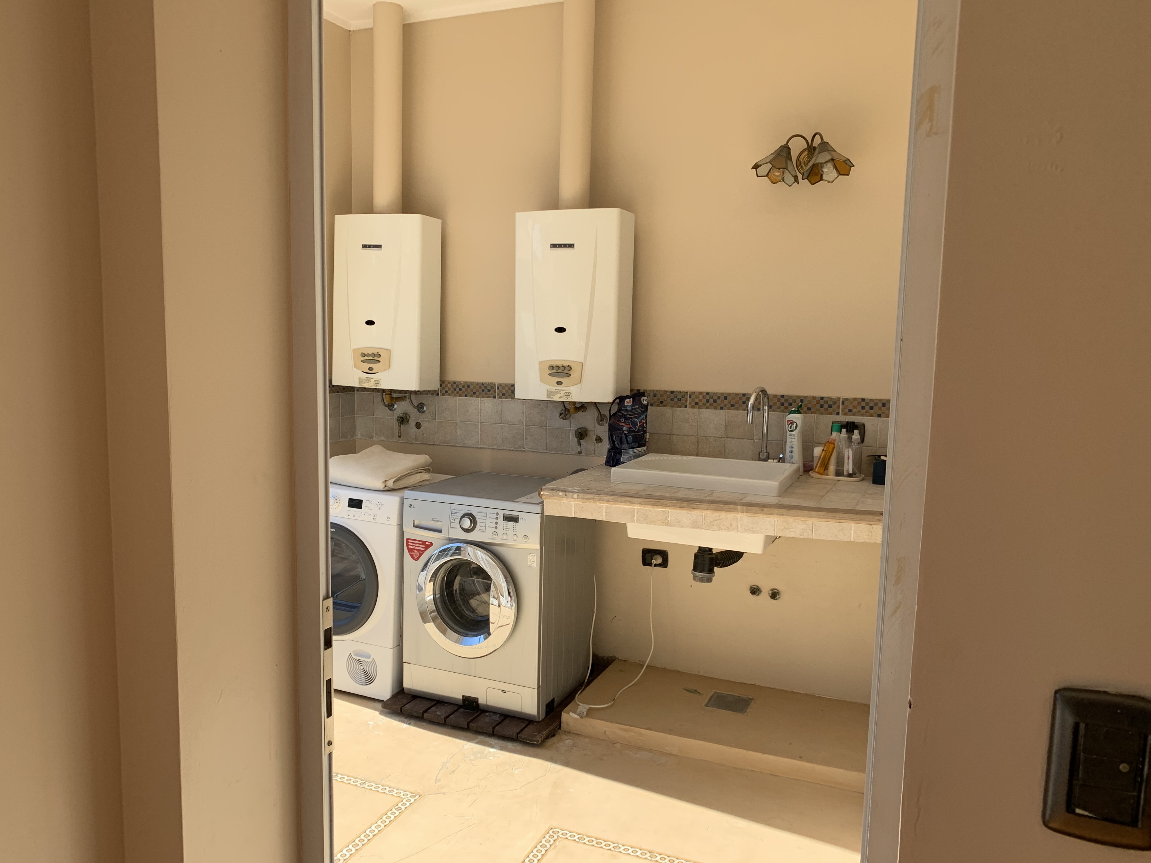 CLUB EL CARMEN - Casa Amplia c/pileta en Venta y/o Alquiler — foto 15