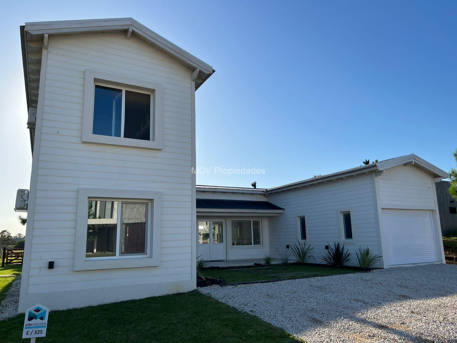 ECUESTRE 325 c/ pileta 14 pax - estilo californiana