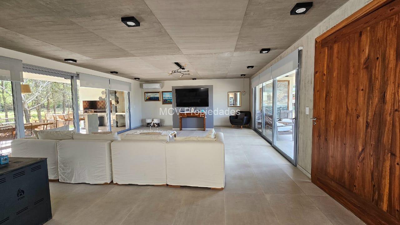MARITIMO IV 50 p/10 pax c/pileta a mts del Parador Amarras — foto 2