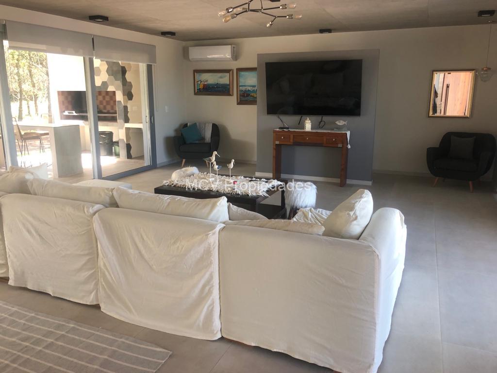 MARITIMO IV 50 p/10 pax c/pileta a mts del Parador Amarras — foto 4