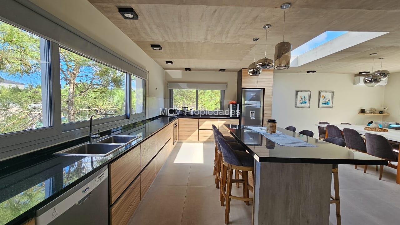 MARITIMO IV 50 p/10 pax c/pileta a mts del Parador Amarras — foto 44