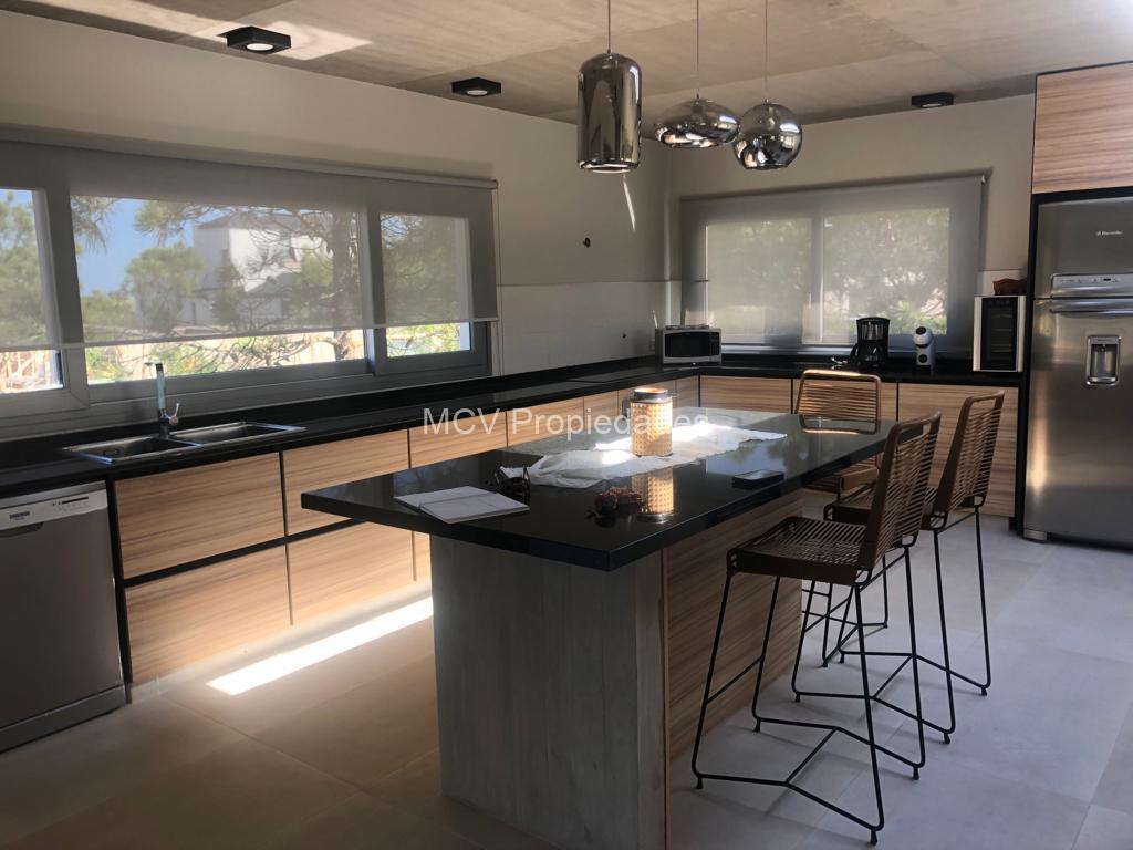 MARITIMO IV 50 p/10 pax c/pileta a mts del Parador Amarras — foto 46