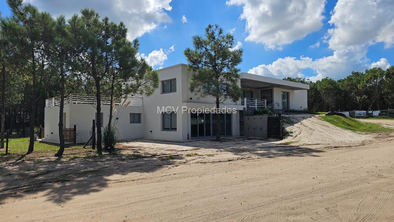 MARITIMO IV 50 p/10 pax c/pileta a mts del Parador Amarras — foto 64