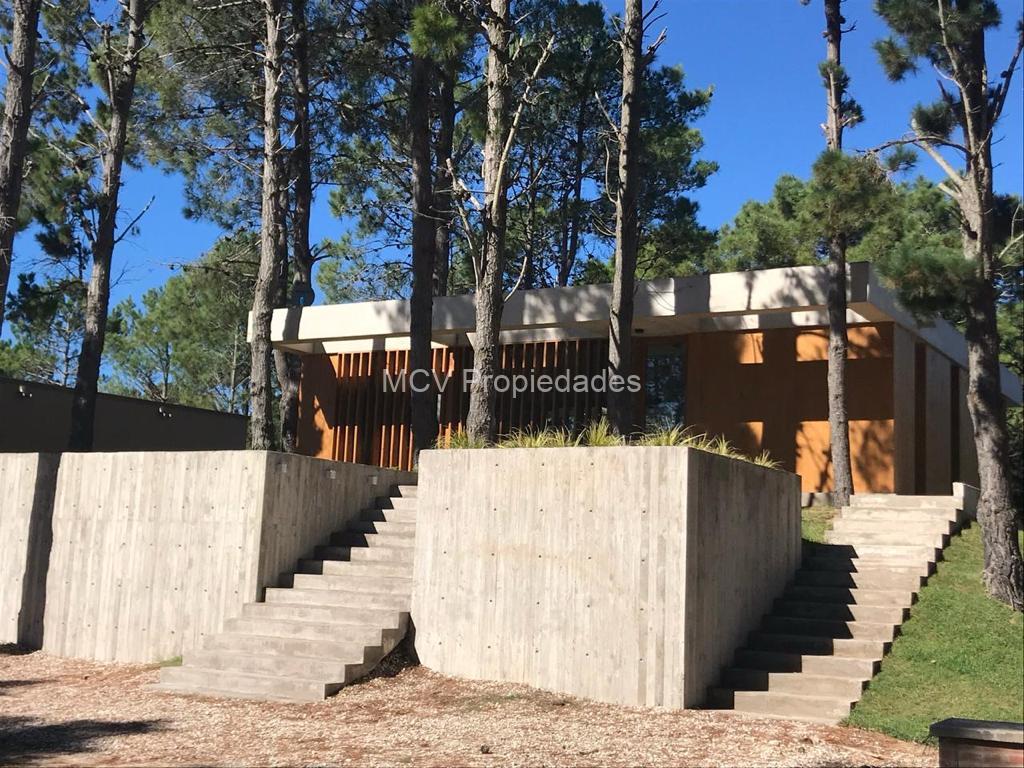 DEPORTIVA 364 p/8 pax - 3 dorm +play a mts del club
