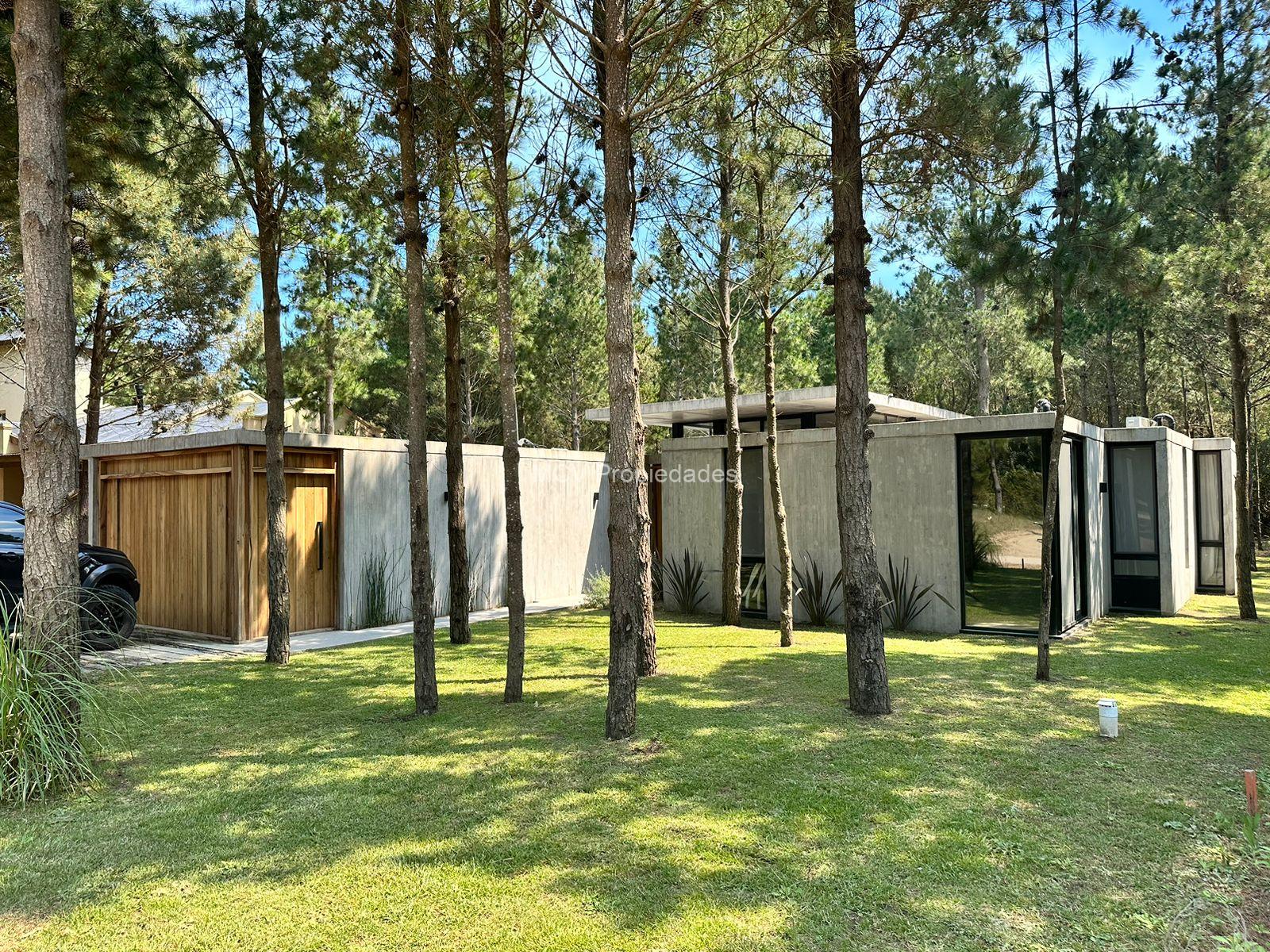 SENDEROS II 92 p/8 pax de hormigón s/lote arbolado