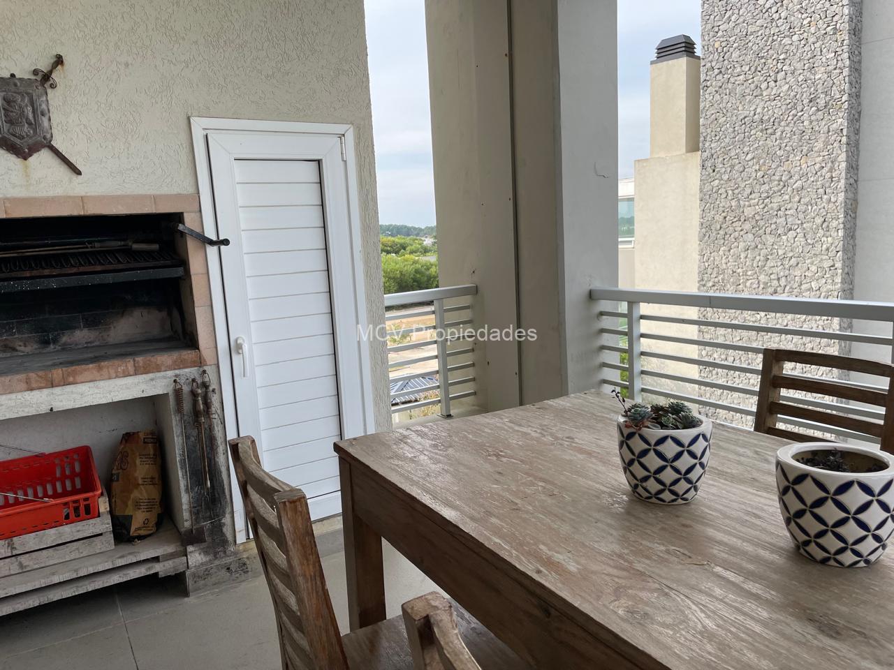 DEPARTAMENTO EDIFICIO ALBATROS 2do "G" p/4 pax — foto 19