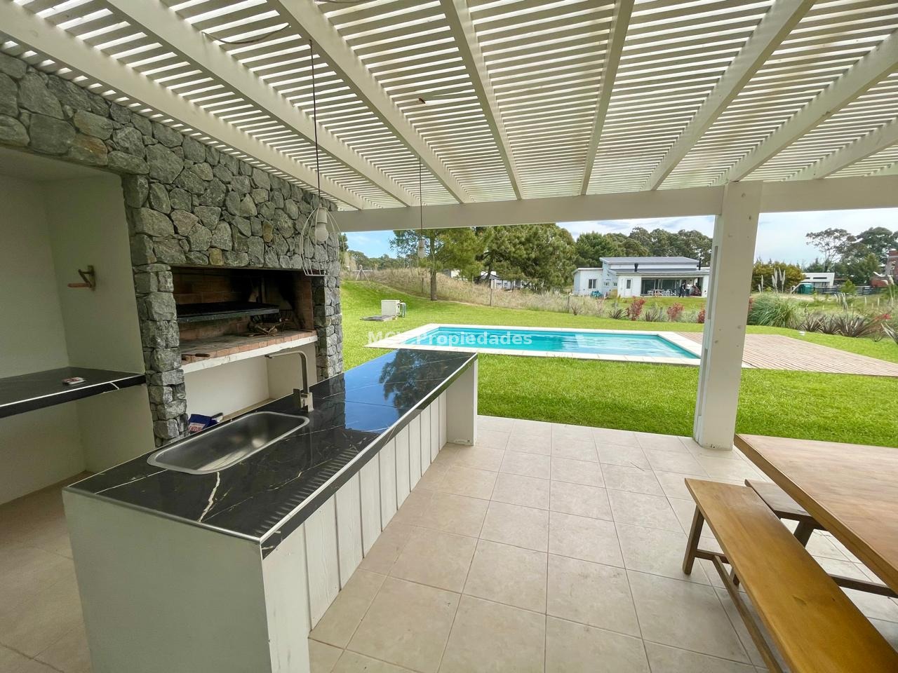 ECUESTRE 261 - p/10 pax - 4 dorm en suite c/pileta climatizada — foto 19