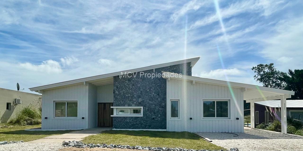 ECUESTRE 261 - p/10 pax - 4 dorm en suite c/pileta climatizada
