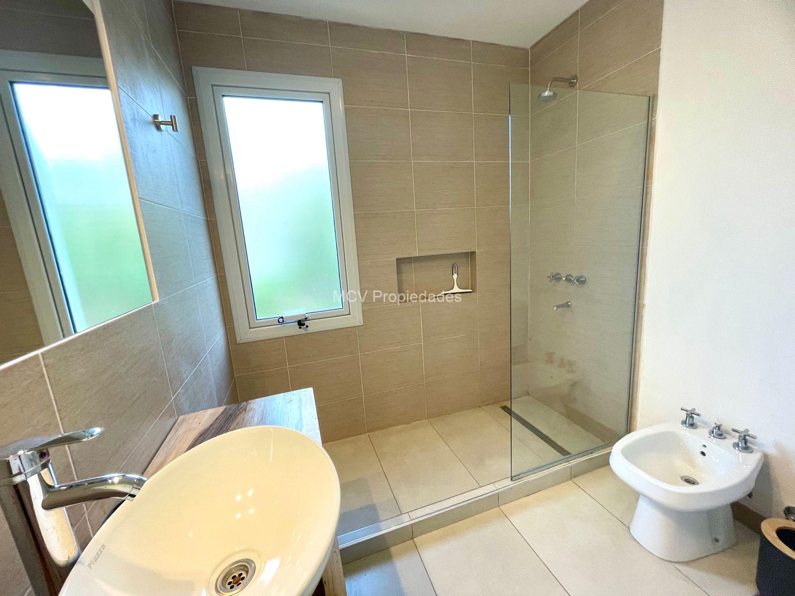 ECUESTRE 261 - p/10 pax - 4 dorm en suite c/pileta climatizada — foto 8