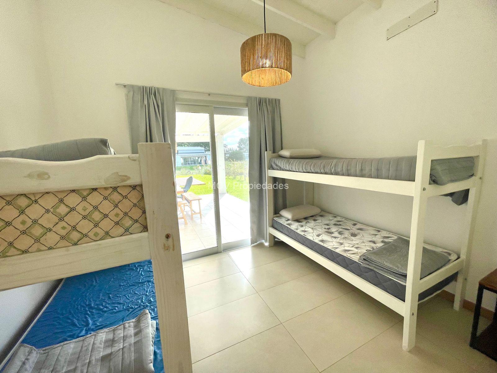 ECUESTRE 261 - p/10 pax - 4 dorm en suite c/pileta climatizada — foto 9