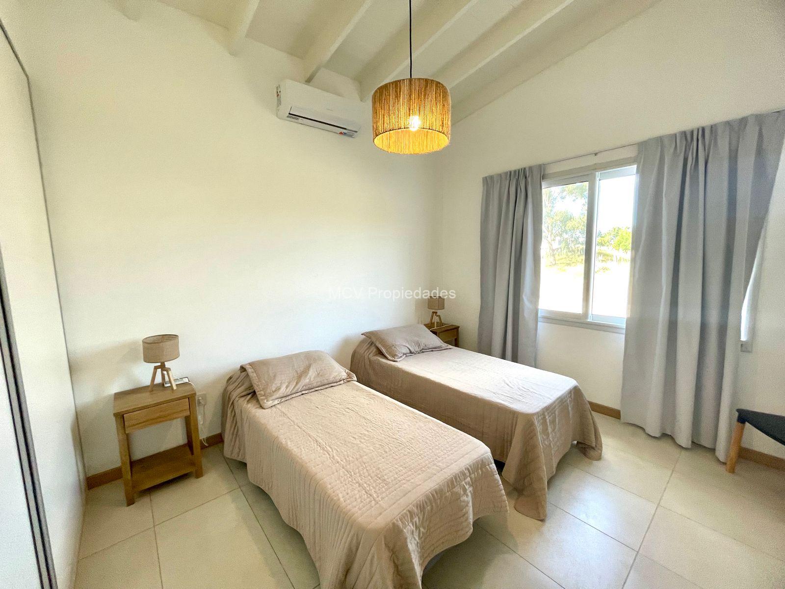 ECUESTRE 261 - p/10 pax - 4 dorm en suite c/pileta climatizada — foto 11