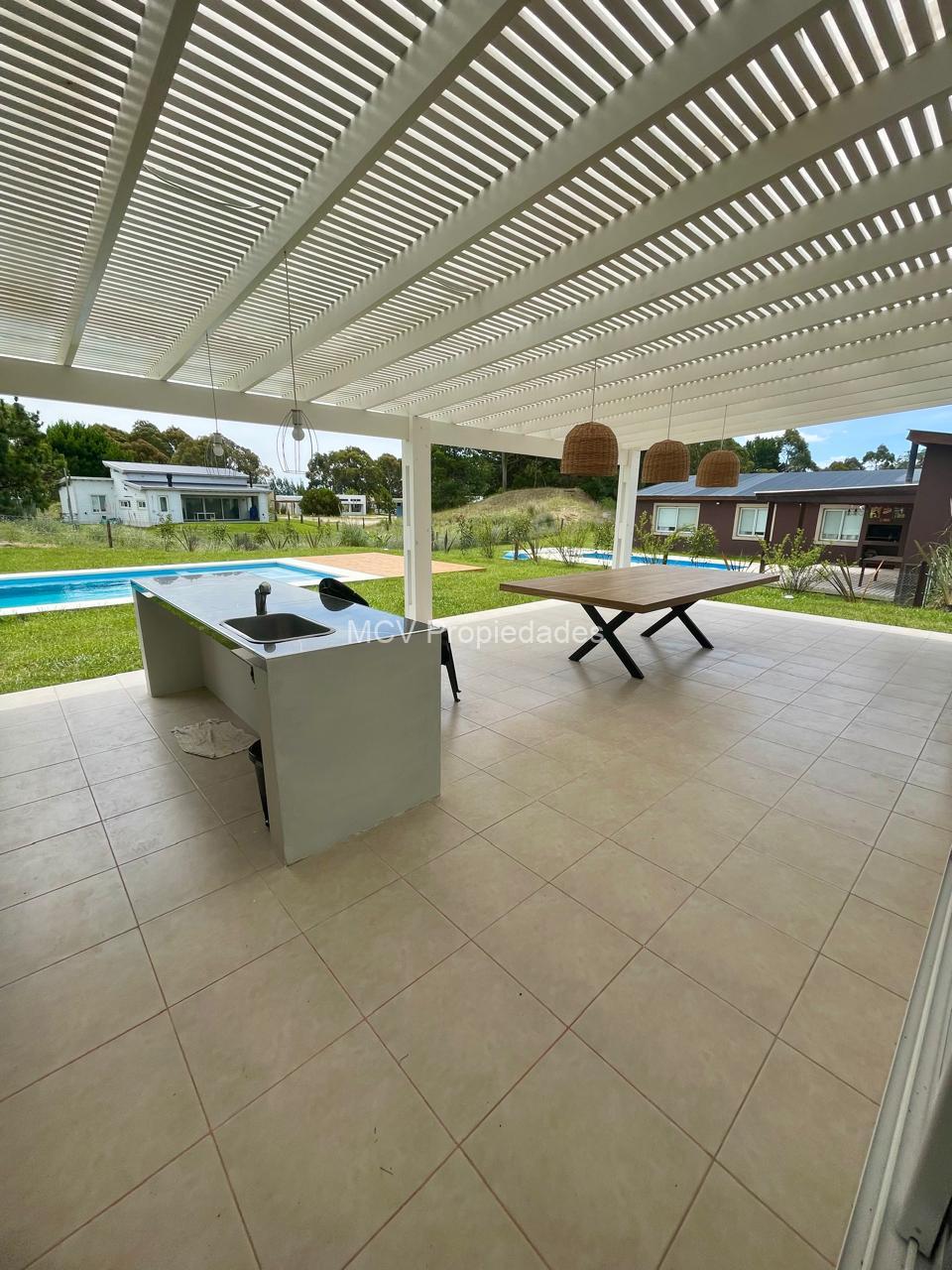 ECUESTRE 261 - p/10 pax - 4 dorm en suite c/pileta climatizada — foto 26