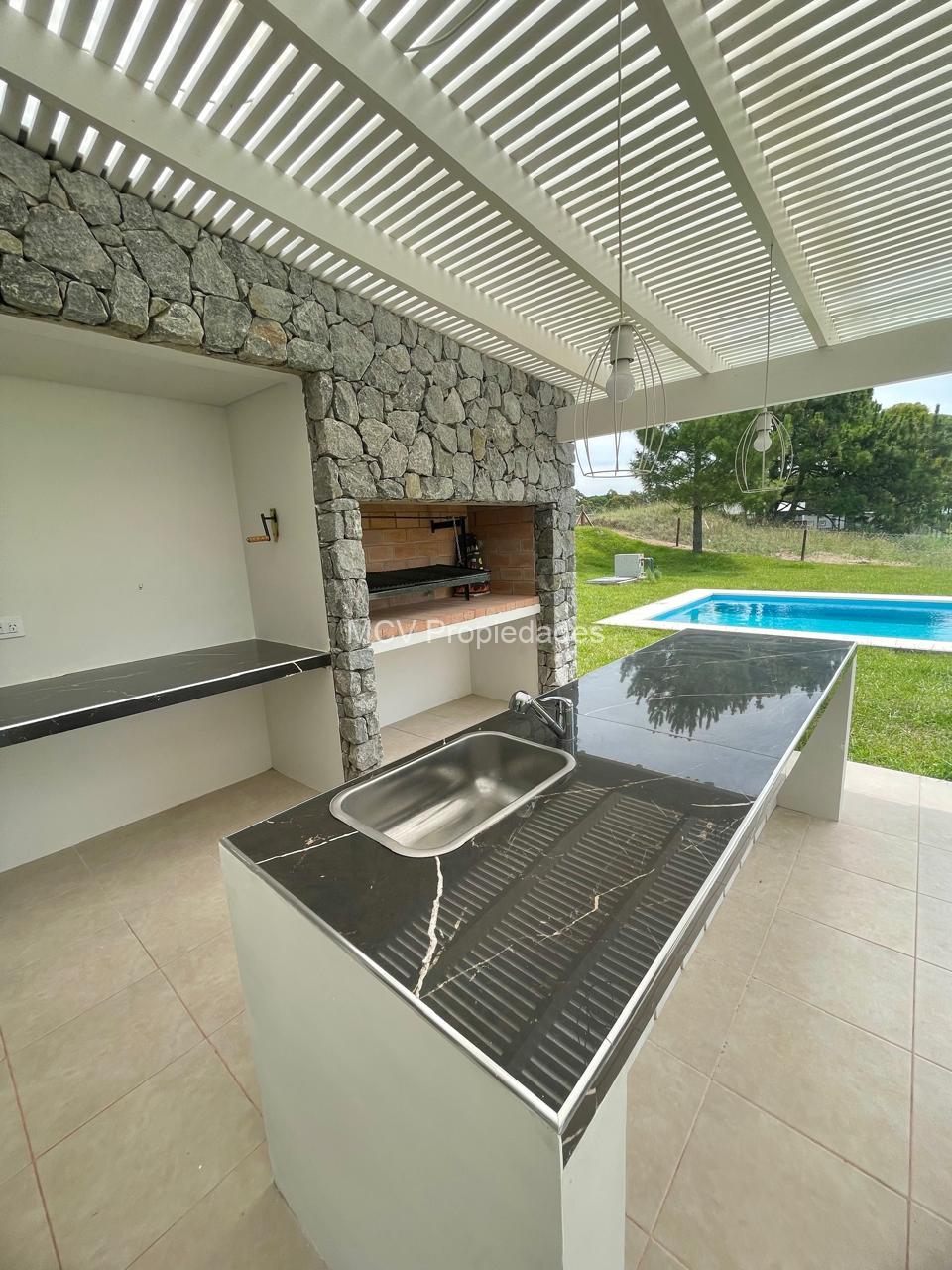 ECUESTRE 261 - p/10 pax - 4 dorm en suite c/pileta climatizada — foto 27