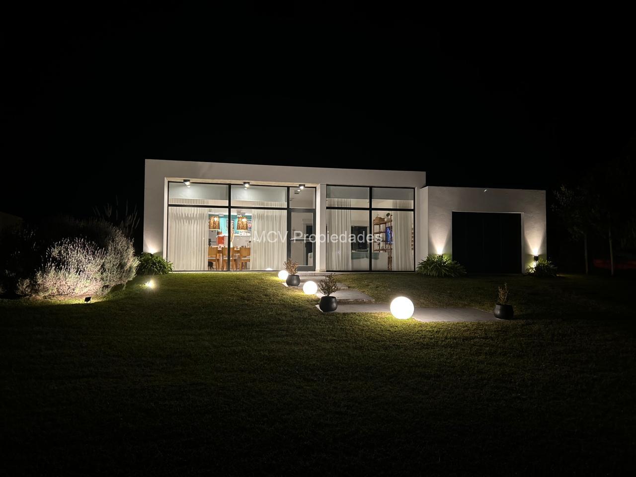 SENDEROS II 82 p/8 pax - 3 dorm c/pileta. Tb EN VENTA! — foto 3