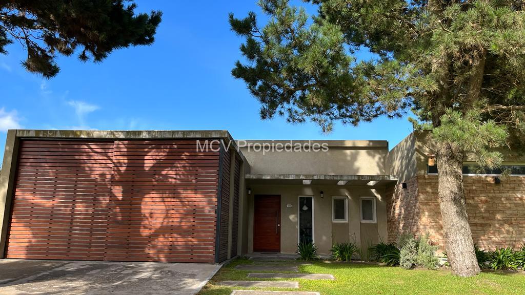 RESIDENCIAL 1 455 - 6 pax c/ piscina cercada
