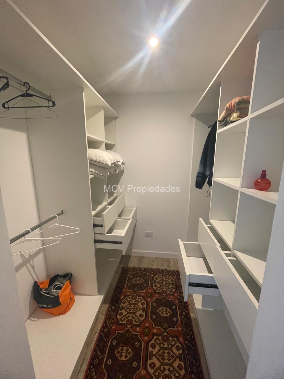 RESIDENCIAL 1 455 - 6 pax c/ piscina cercada — foto 13