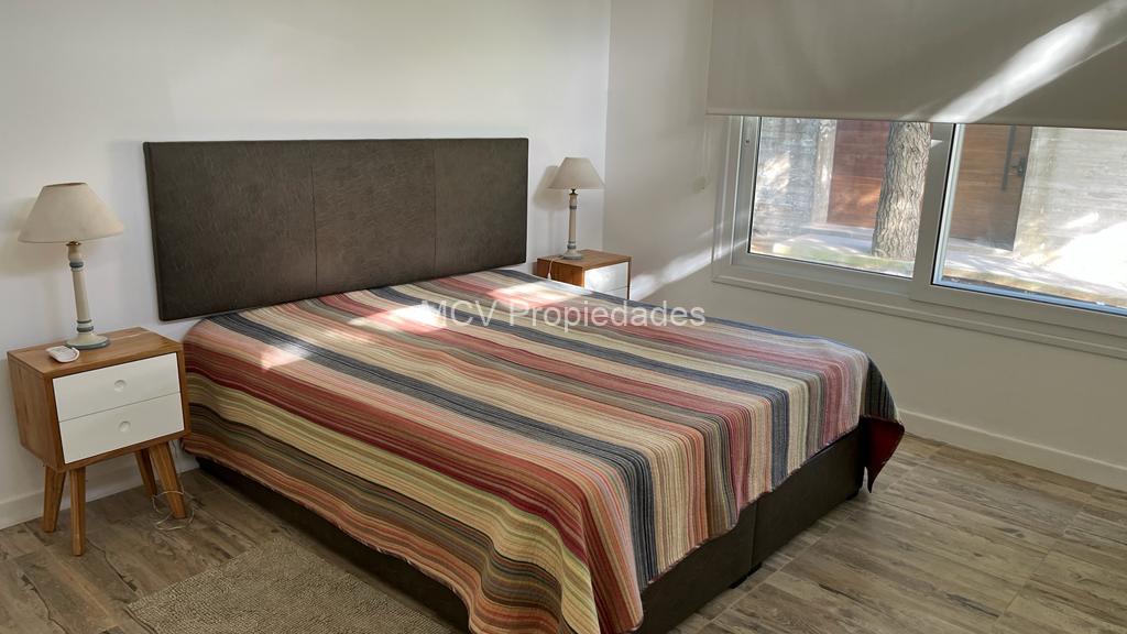RESIDENCIAL 1 455 - 6 pax c/ piscina cercada — foto 18