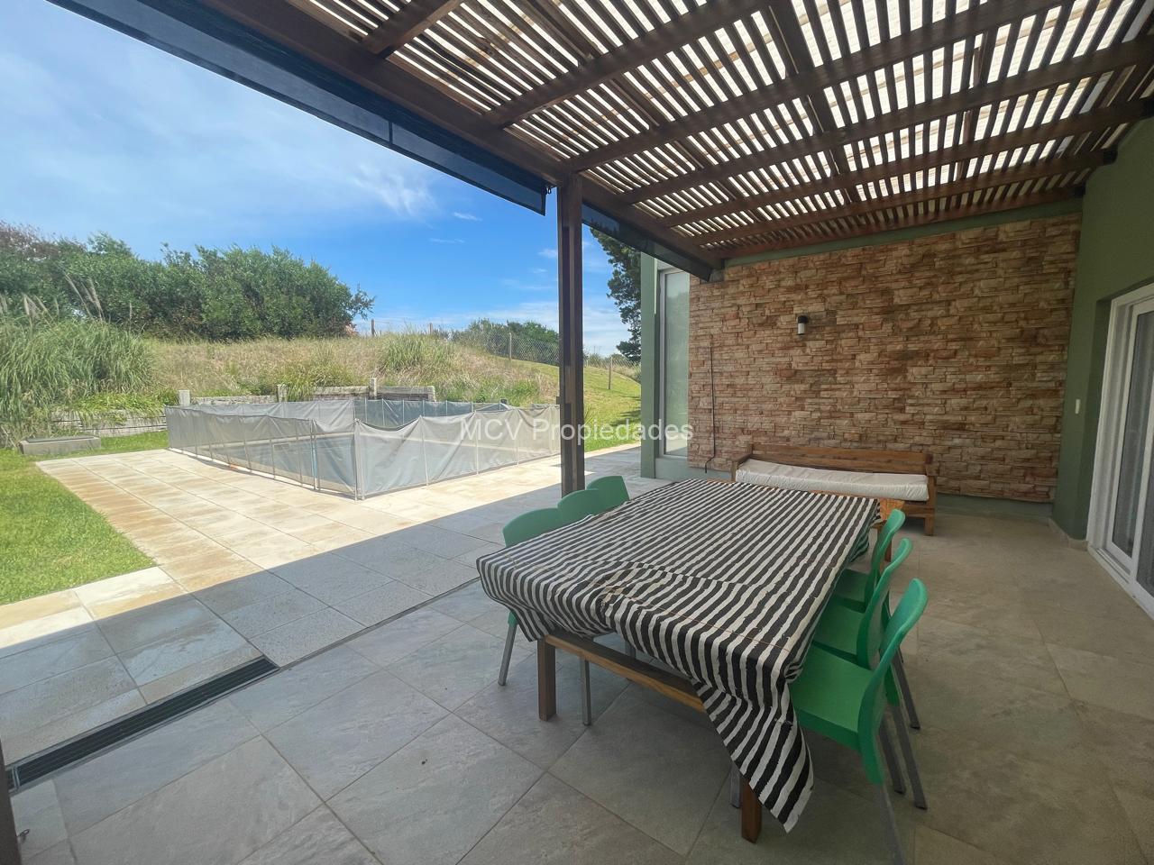 RESIDENCIAL 1 455 - 6 pax c/ piscina cercada — foto 26