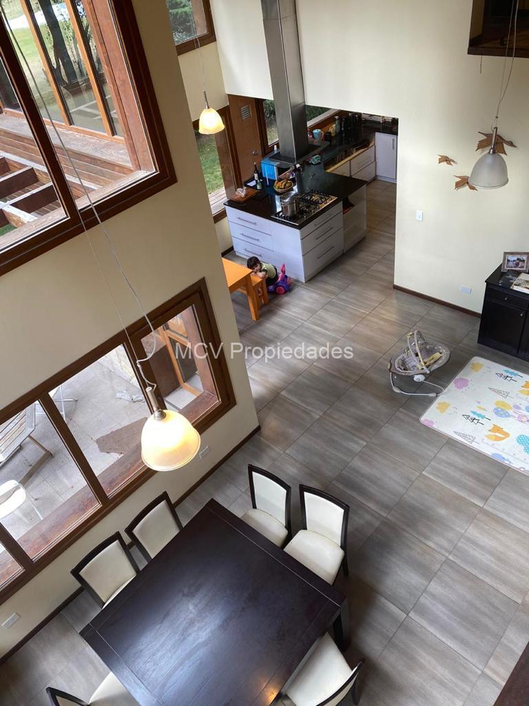 BARILOCHE - ARELAUQUEN - Exclusivo barrio cerrado con cancha de Golf y Equitación — foto 4