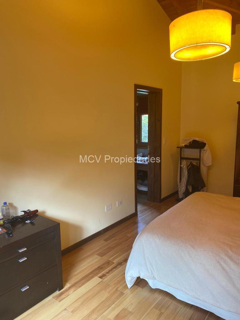 BARILOCHE - ARELAUQUEN - Exclusivo barrio cerrado con cancha de Golf y Equitación — foto 14