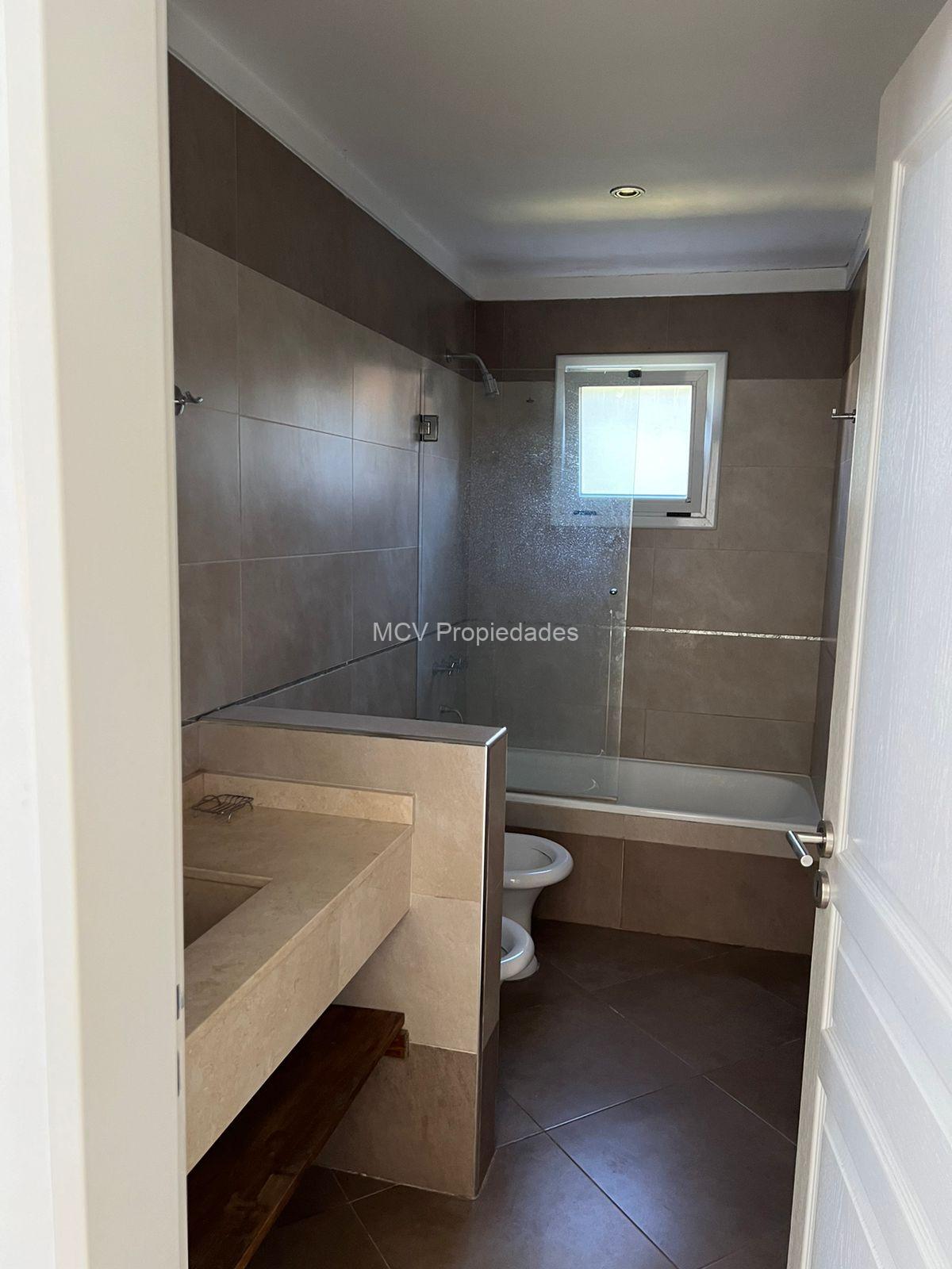 FINCAS DE IRAOLA II - Casa en lote central con 4 dormitorios y piscina — foto 6