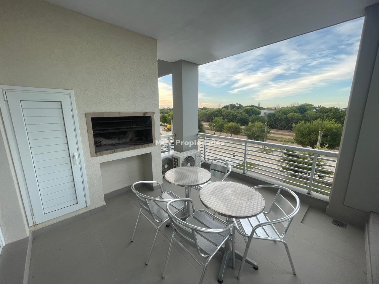 DEPARTAMENTO en Edificio BIRDIE 1ro "A" p/4 pax — foto 11