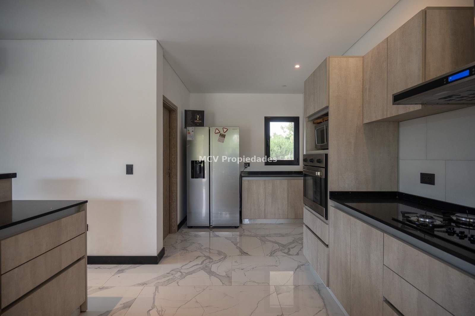 LA HERRADURA – PINAMAR – Casa p/10 pax - 5 dorm c/piscina climat — foto 10