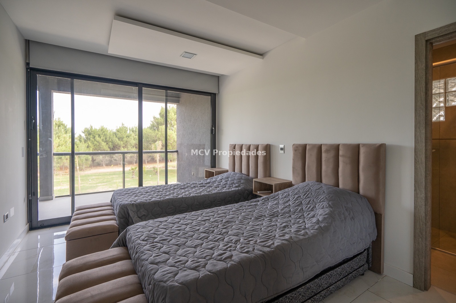 LA HERRADURA – PINAMAR – Casa p/10 pax - 5 dorm c/piscina climat — foto 21