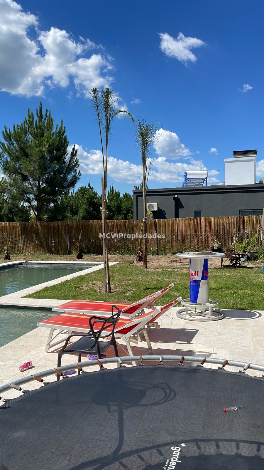 LA HERRADURA – PINAMAR – Casa p/10 pax - 5 dorm c/piscina climat — foto 39