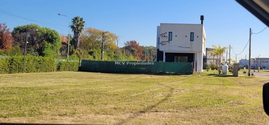 HUDSON PARK - Lote en VENTA OPORTUNIDAD! — foto 2