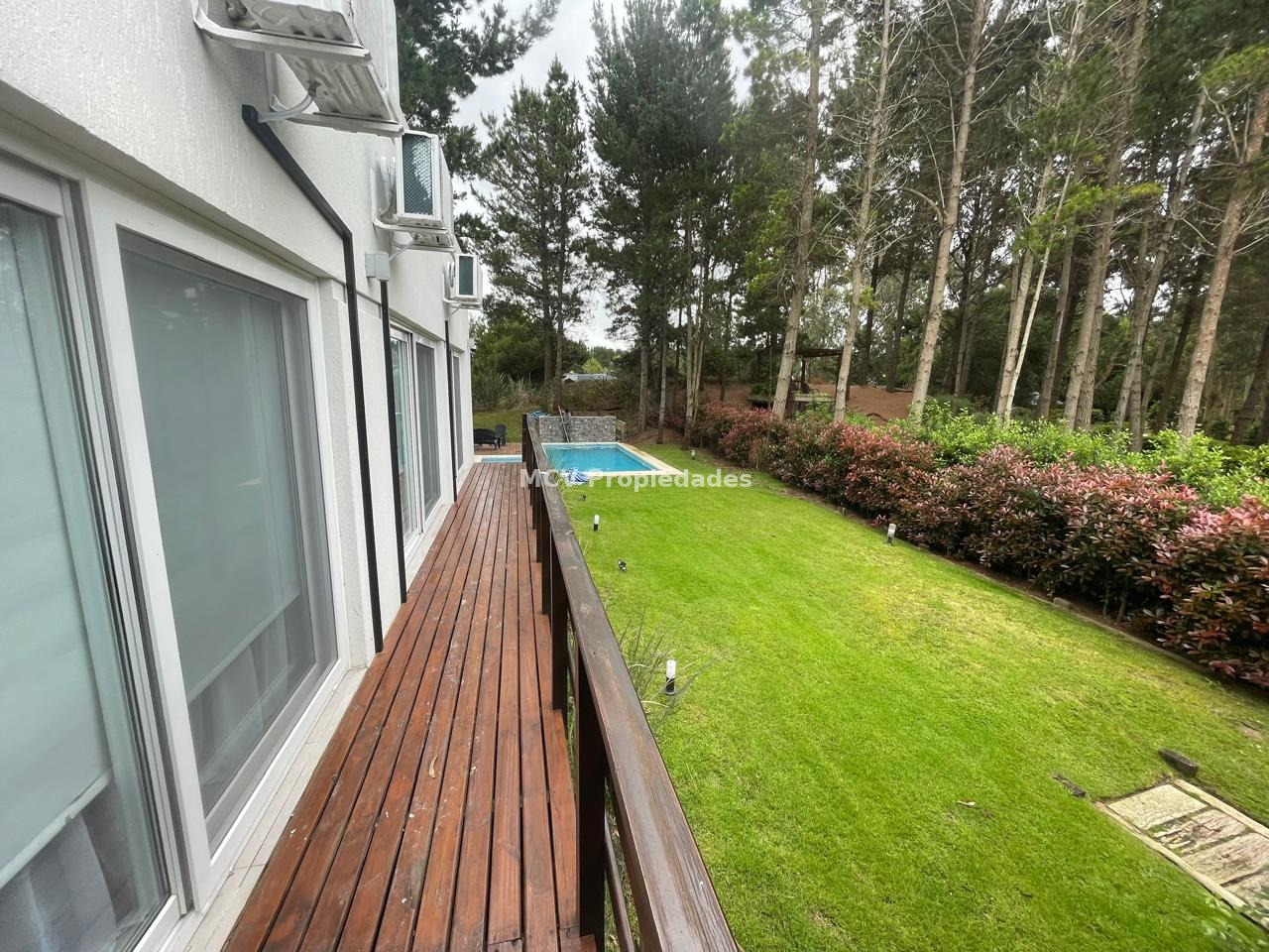 SENDEROS I 43 8/10 pax con pileta — foto 26