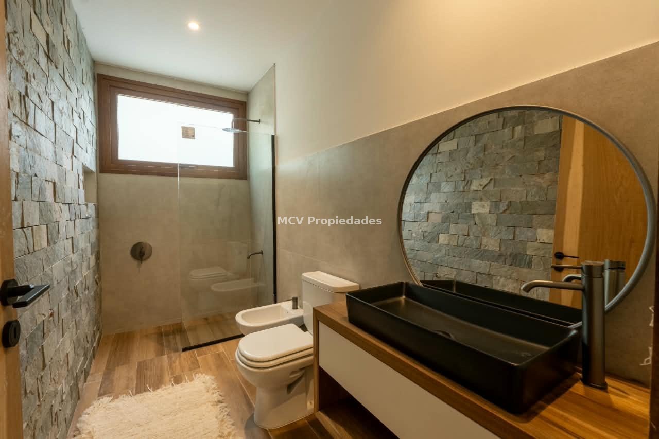 RESIDENCIAL II 348 p/10 pax c/pileta — foto 45