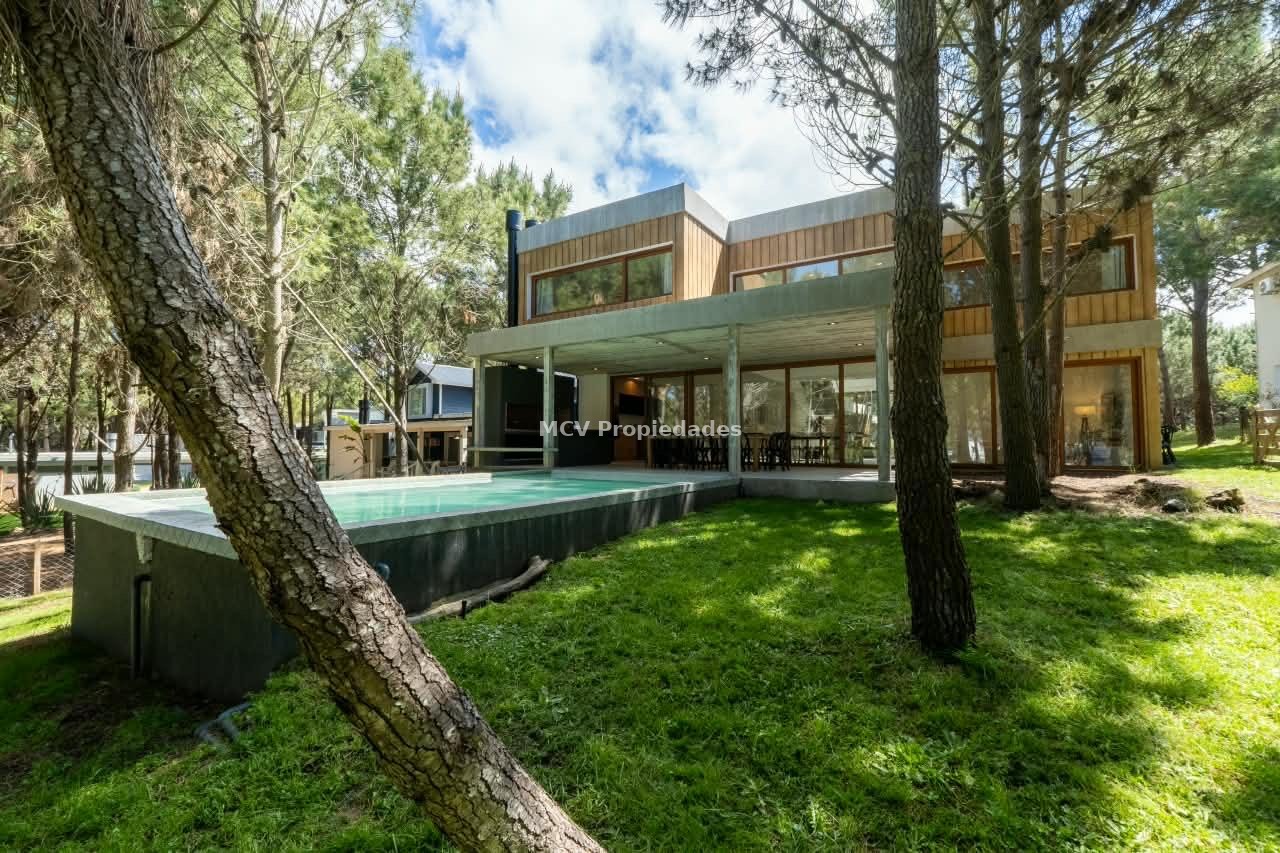 RESIDENCIAL II 348 p/10 pax c/pileta — foto 64